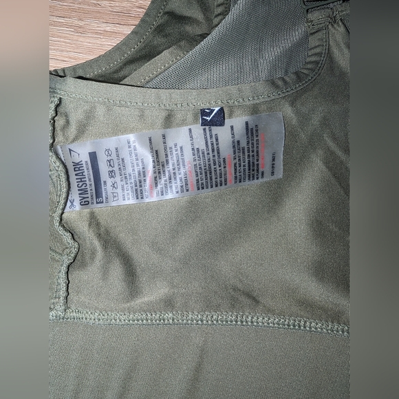 GYMSHARK Front Closure Elevate Sports Bra - Picture 4 of 5